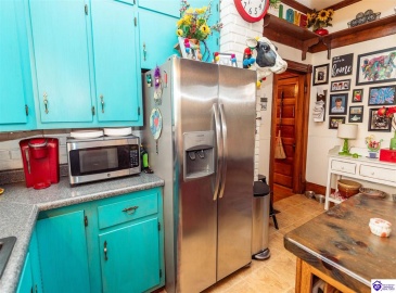 Beech Street, Glendale, Kentucky 42740, ,2 BathroomsBathrooms,For Sale,Beech Street,HK24004294