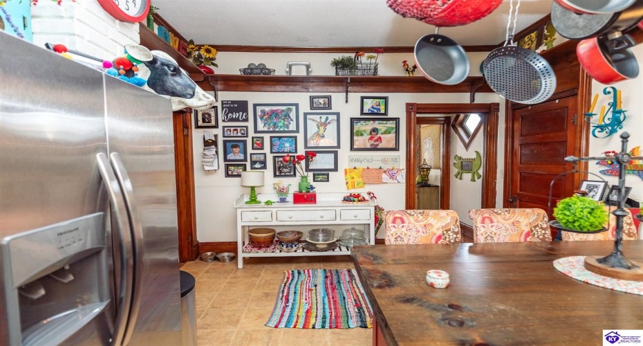 Beech Street, Glendale, Kentucky 42740, ,2 BathroomsBathrooms,For Sale,Beech Street,HK24004294