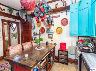 Beech Street, Glendale, Kentucky 42740, ,2 BathroomsBathrooms,For Sale,Beech Street,HK24004294