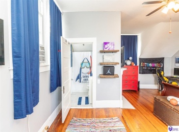 Beech Street, Glendale, Kentucky 42740, ,2 BathroomsBathrooms,For Sale,Beech Street,HK24004294