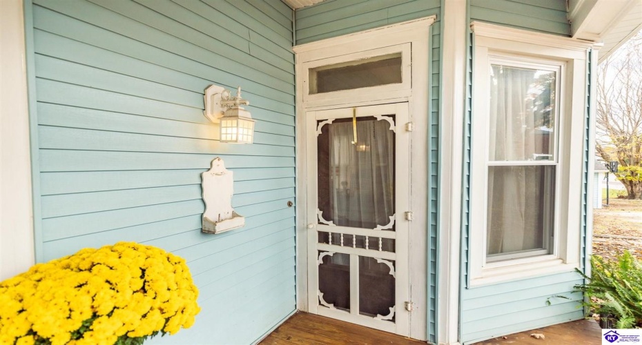 Beech Street, Glendale, Kentucky 42740, ,2 BathroomsBathrooms,For Sale,Beech Street,HK24004294