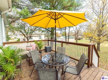 Beech Street, Glendale, Kentucky 42740, ,2 BathroomsBathrooms,For Sale,Beech Street,HK24004294