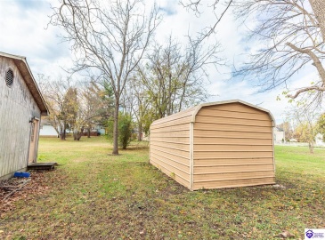 Beech Street, Glendale, Kentucky 42740, ,2 BathroomsBathrooms,For Sale,Beech Street,HK24004294