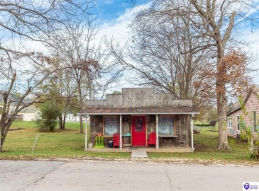 Beech Street, Glendale, Kentucky 42740, ,2 BathroomsBathrooms,For Sale,Beech Street,HK24004294