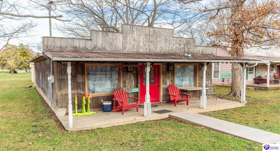 Beech Street, Glendale, Kentucky 42740, ,2 BathroomsBathrooms,For Sale,Beech Street,HK24004294