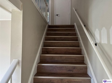 Brian Court, Radcliff, Kentucky 40160, ,2 BathroomsBathrooms,For Sale,Brian Court,HK24004301