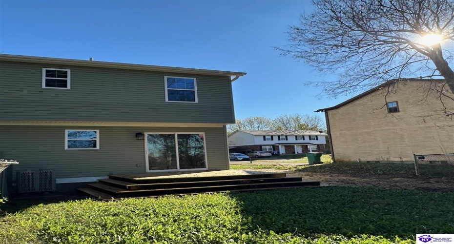 Brian Court, Radcliff, Kentucky 40160, ,2 BathroomsBathrooms,For Sale,Brian Court,HK24004301