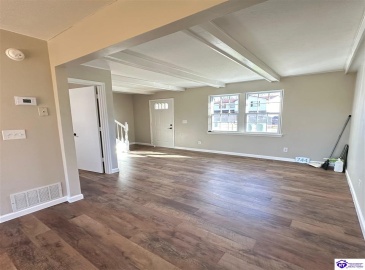 Brian Court, Radcliff, Kentucky 40160, ,2 BathroomsBathrooms,For Sale,Brian Court,HK24004301