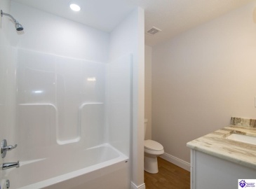 Blueberry Point, Brandenburg, Kentucky 40108, ,3 BathroomsBathrooms,For Sale,Blueberry Point,HK24004305