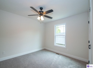 Blueberry Point, Brandenburg, Kentucky 40108, ,3 BathroomsBathrooms,For Sale,Blueberry Point,HK24004305