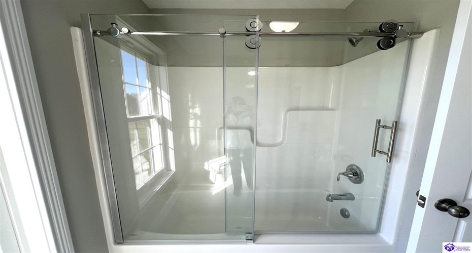 Mt Moriah Boulevard, Rineyville, Kentucky 40162, ,4 BathroomsBathrooms,For Sale,Mt Moriah Boulevard,HK24004307