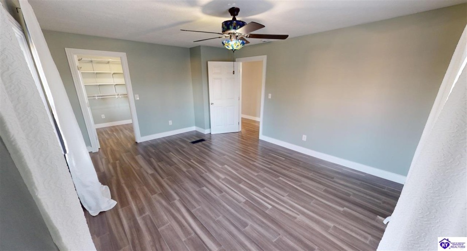 Otter Creek Road, Vine Grove, Kentucky 40175, ,2 BathroomsBathrooms,For Sale,Otter Creek Road,HK24004309