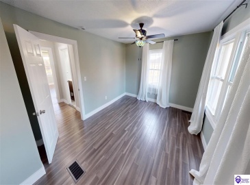 Otter Creek Road, Vine Grove, Kentucky 40175, ,2 BathroomsBathrooms,For Sale,Otter Creek Road,HK24004309