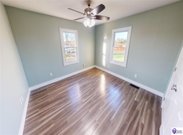 Otter Creek Road, Vine Grove, Kentucky 40175, ,2 BathroomsBathrooms,For Sale,Otter Creek Road,HK24004309