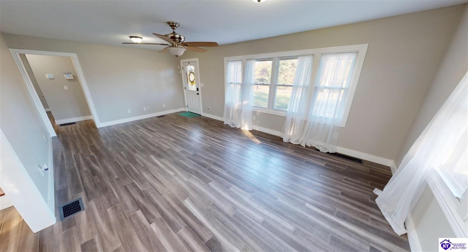 Otter Creek Road, Vine Grove, Kentucky 40175, ,2 BathroomsBathrooms,For Sale,Otter Creek Road,HK24004309