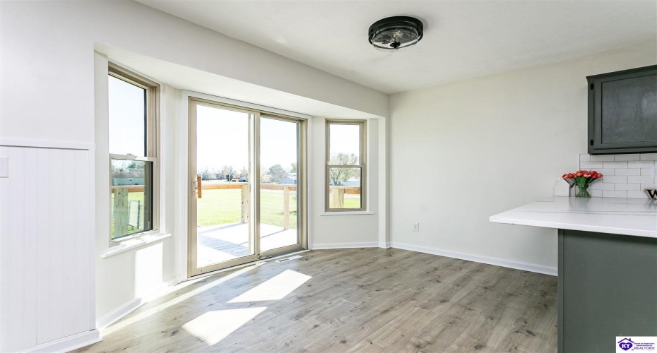 Lobo Drive, Elizabethtown, Kentucky 42701, ,2 BathroomsBathrooms,For Sale,Lobo Drive,HK24004310