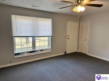 Front Nine Drive, Elizabethtown, Kentucky 42701, ,1 BathroomBathrooms,For Sale,Front Nine Drive,HK24004311