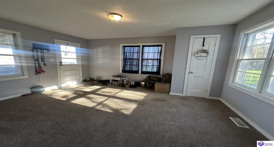 2nd Street, Guston, Kentucky 40142, ,1 BathroomBathrooms,For Sale,2nd Street,HK24004313