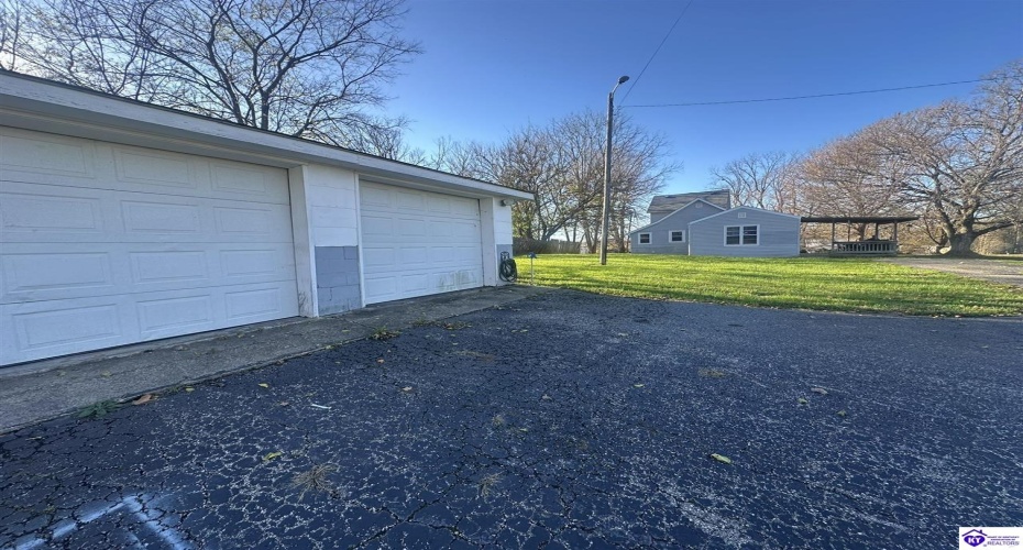 2nd Street, Guston, Kentucky 40142, ,1 BathroomBathrooms,For Sale,2nd Street,HK24004313