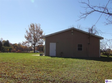 Cub Run Highway, Munfordville, Kentucky 42765, ,2 BathroomsBathrooms,For Sale,Cub Run Highway,HK24004316