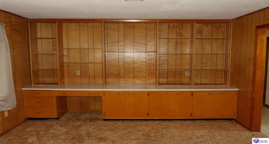 Cub Run Highway, Munfordville, Kentucky 42765, ,2 BathroomsBathrooms,For Sale,Cub Run Highway,HK24004316