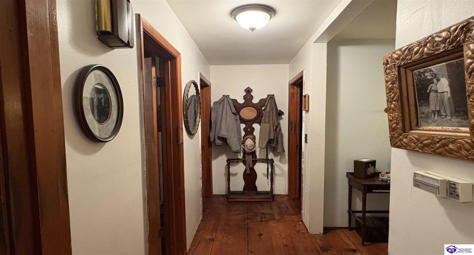 Happyville Rd, Greensburg, Kentucky 42743, ,1 BathroomBathrooms,For Sale,Happyville Rd,HK24004320