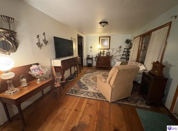 Happyville Rd, Greensburg, Kentucky 42743, ,1 BathroomBathrooms,For Sale,Happyville Rd,HK24004320