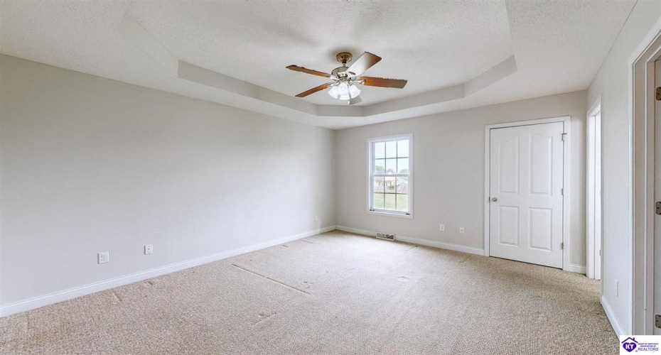 Collinbrook Drive, Rineyville, Kentucky 40162, ,3 BathroomsBathrooms,For Sale,Collinbrook Drive,HK24002524