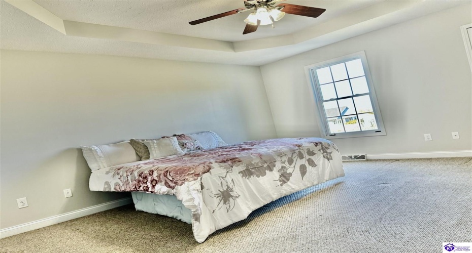 Collinbrook Drive, Rineyville, Kentucky 40162, ,3 BathroomsBathrooms,For Sale,Collinbrook Drive,HK24002524