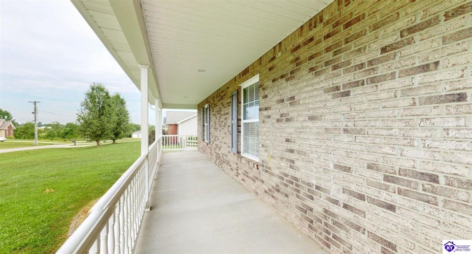 Collinbrook Drive, Rineyville, Kentucky 40162, ,3 BathroomsBathrooms,For Sale,Collinbrook Drive,HK24002524