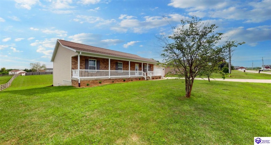 Collinbrook Drive, Rineyville, Kentucky 40162, ,3 BathroomsBathrooms,For Sale,Collinbrook Drive,HK24002524