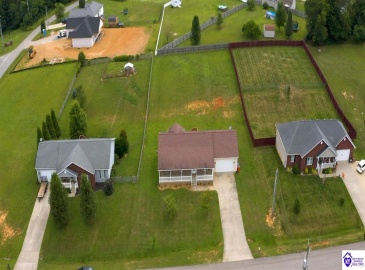 Collinbrook Drive, Rineyville, Kentucky 40162, ,3 BathroomsBathrooms,For Sale,Collinbrook Drive,HK24002524