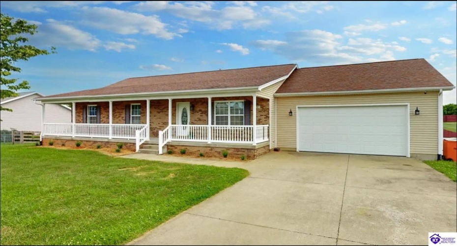 Collinbrook Drive, Rineyville, Kentucky 40162, ,3 BathroomsBathrooms,For Sale,Collinbrook Drive,HK24002524