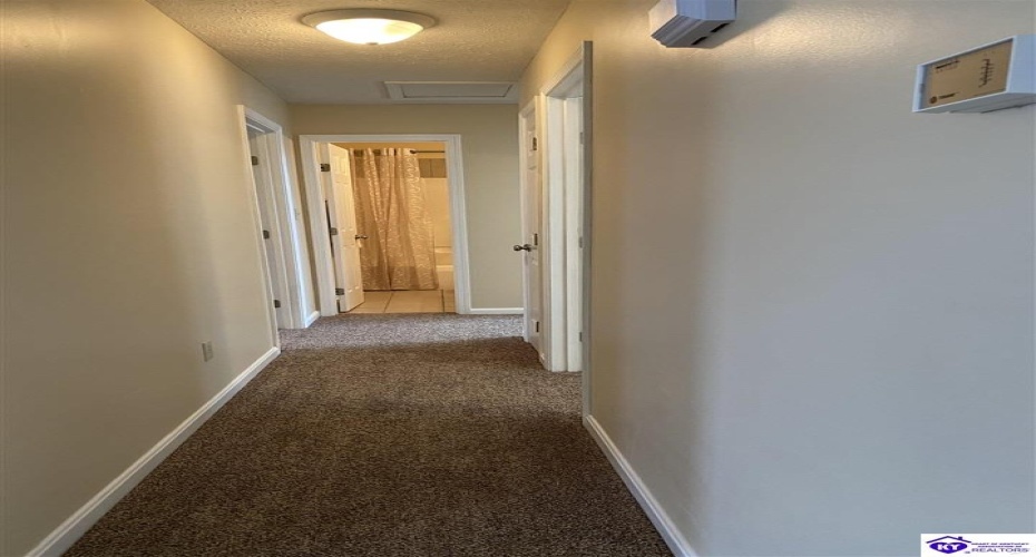 Amanda Jo Drive, Elizabethtown, Kentucky 42701, ,2 BathroomsBathrooms,For Sale,Amanda Jo Drive,HK24004324