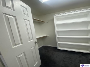 Amanda Jo Drive, Elizabethtown, Kentucky 42701, ,2 BathroomsBathrooms,For Sale,Amanda Jo Drive,HK24004324