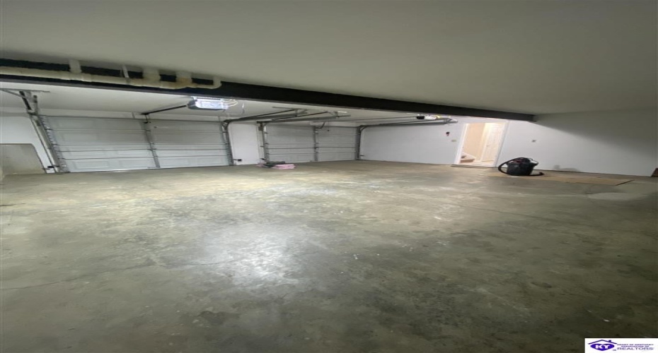 Amanda Jo Drive, Elizabethtown, Kentucky 42701, ,2 BathroomsBathrooms,For Sale,Amanda Jo Drive,HK24004324