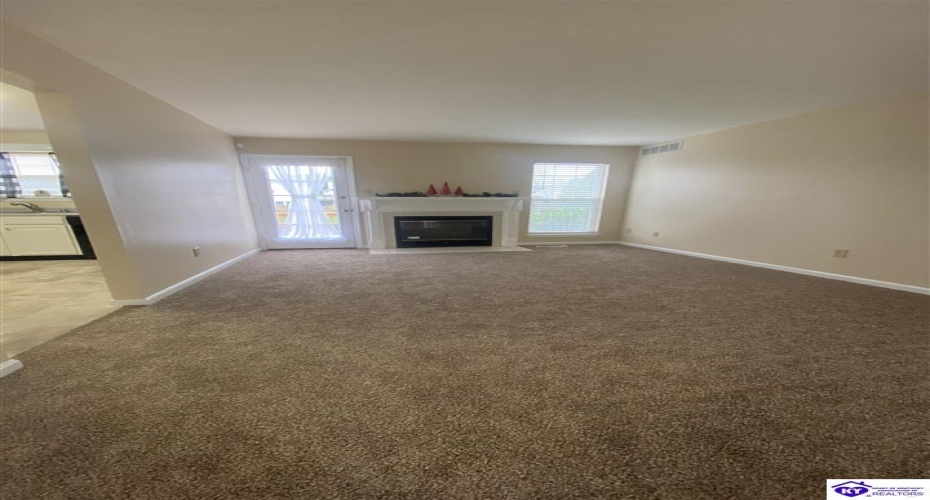 Amanda Jo Drive, Elizabethtown, Kentucky 42701, ,2 BathroomsBathrooms,For Sale,Amanda Jo Drive,HK24004324