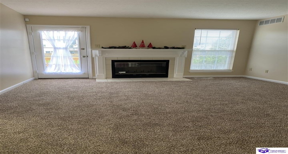 Amanda Jo Drive, Elizabethtown, Kentucky 42701, ,2 BathroomsBathrooms,For Sale,Amanda Jo Drive,HK24004324