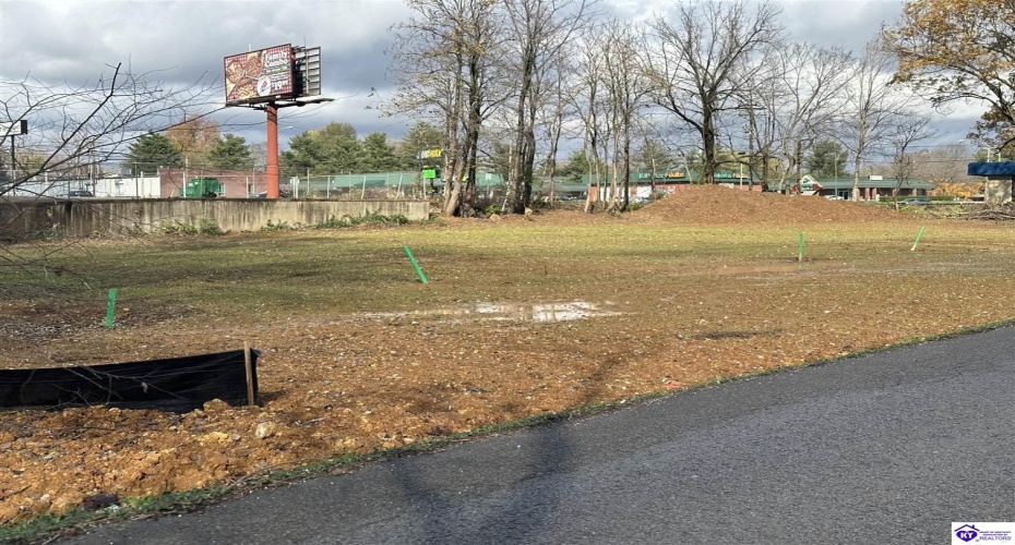 Main Street, Elizabethtown, Kentucky 42701, ,For Sale,Main Street,HK24004334