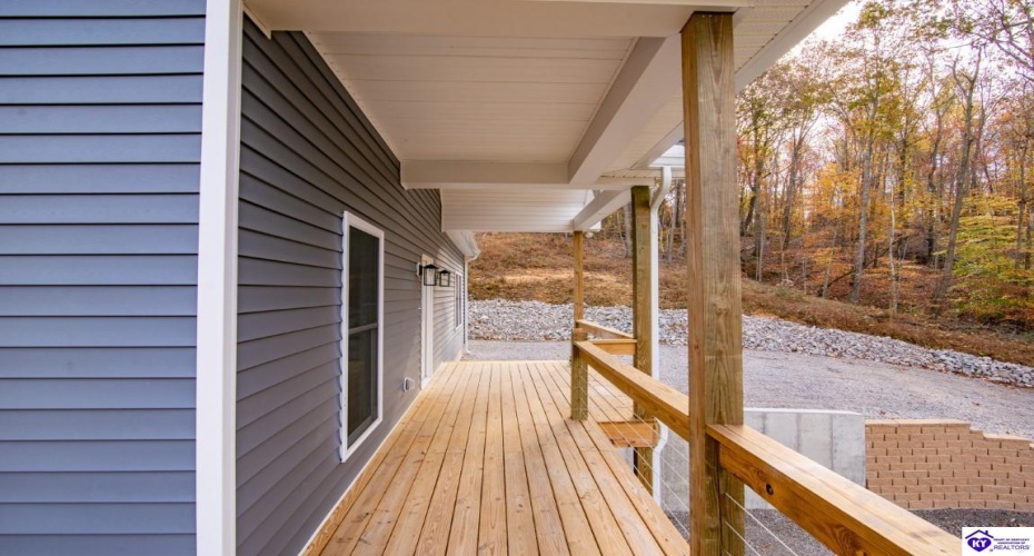 Moutardier Bay Ct, Leitchfield, Kentucky 42754, ,4 BathroomsBathrooms,For Sale,Moutardier Bay Ct,HK24004329