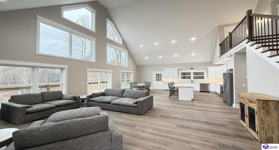 Moutardier Bay Ct, Leitchfield, Kentucky 42754, ,4 BathroomsBathrooms,For Sale,Moutardier Bay Ct,HK24004329