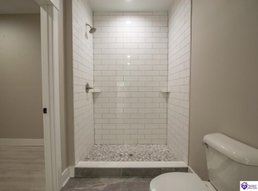 Moutardier Bay Ct, Leitchfield, Kentucky 42754, ,4 BathroomsBathrooms,For Sale,Moutardier Bay Ct,HK24004329