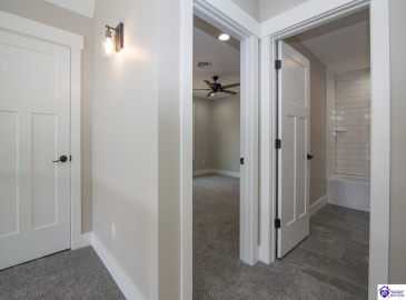 Moutardier Bay Ct, Leitchfield, Kentucky 42754, ,4 BathroomsBathrooms,For Sale,Moutardier Bay Ct,HK24004329