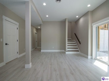 Moutardier Bay Ct, Leitchfield, Kentucky 42754, ,4 BathroomsBathrooms,For Sale,Moutardier Bay Ct,HK24004329