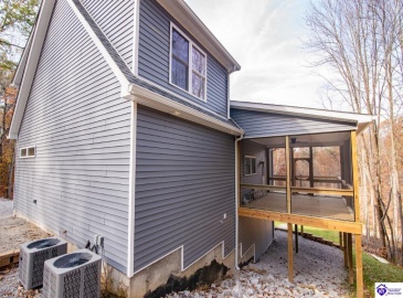 Moutardier Bay Ct, Leitchfield, Kentucky 42754, ,4 BathroomsBathrooms,For Sale,Moutardier Bay Ct,HK24004329