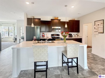 Johnson Ridge Rd, Louisville, Kentucky 40245, ,3 BathroomsBathrooms,For Sale,Johnson Ridge Rd,HK24004337