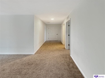 Johnson Ridge Rd, Louisville, Kentucky 40245, ,3 BathroomsBathrooms,For Sale,Johnson Ridge Rd,HK24004337