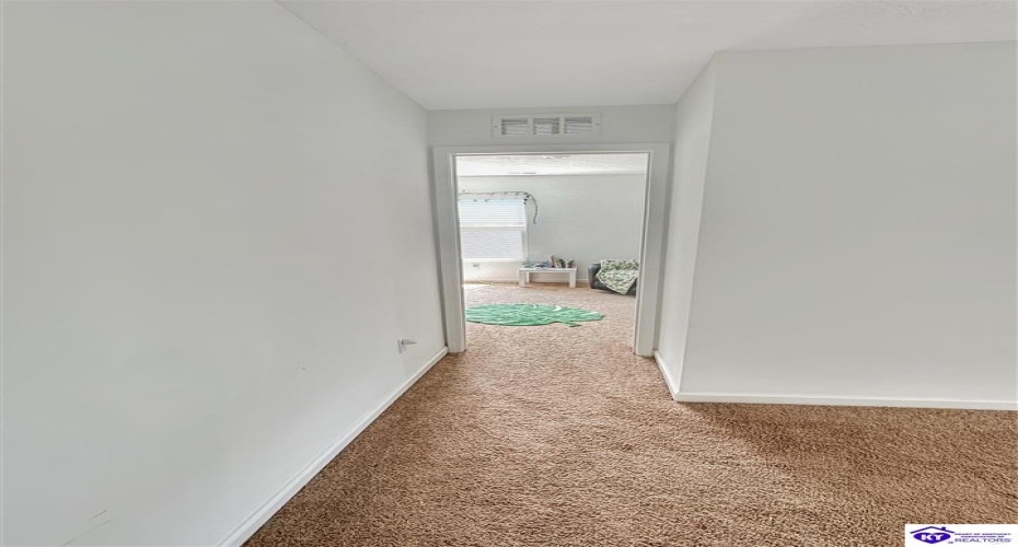 Johnson Ridge Rd, Louisville, Kentucky 40245, ,3 BathroomsBathrooms,For Sale,Johnson Ridge Rd,HK24004337