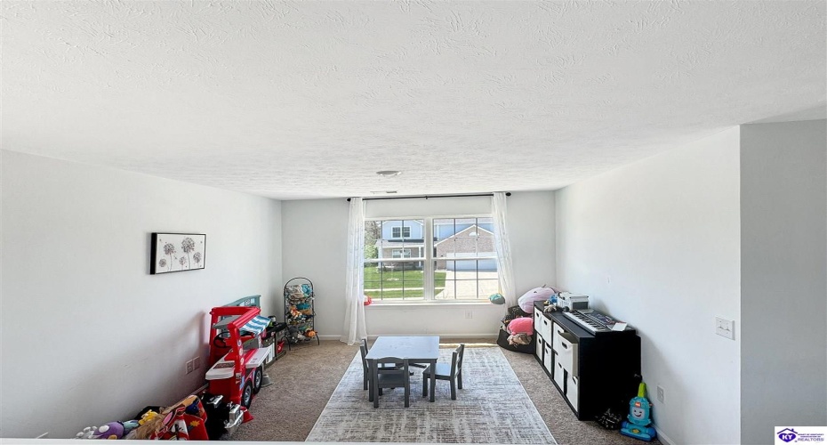 Johnson Ridge Rd, Louisville, Kentucky 40245, ,3 BathroomsBathrooms,For Sale,Johnson Ridge Rd,HK24004337