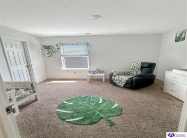 Johnson Ridge Rd, Louisville, Kentucky 40245, ,3 BathroomsBathrooms,For Sale,Johnson Ridge Rd,HK24004337